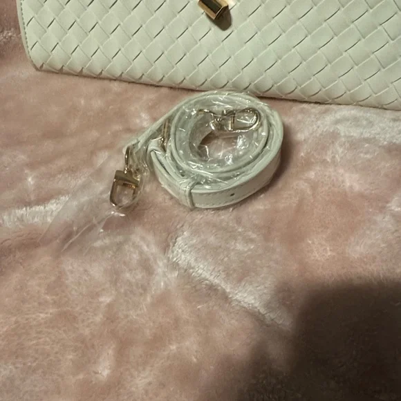 Few Moda East West Clutch - Picture 5 of 5